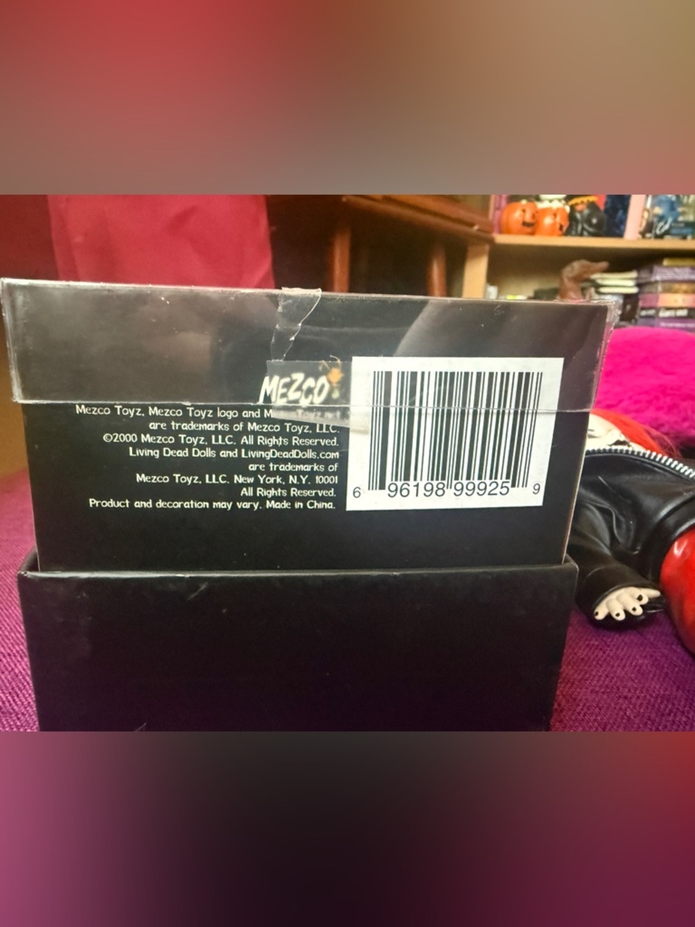 Living Dead Dolls Sheena punk Doll with Box - Picture 4 of 4